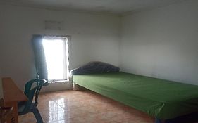 SPOT ON 91339 Pondok Kost Aulia Syariah